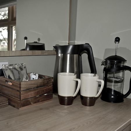 The Ugly Duckling Bed and Breakfast Τέλφορντ Εξωτερικό φωτογραφία
